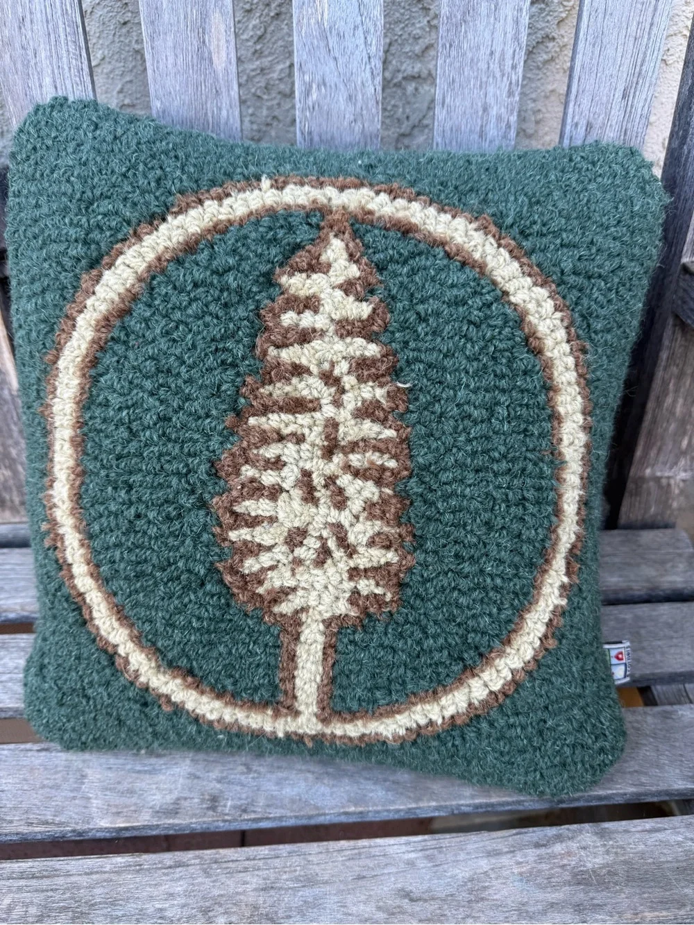 N/A cozy green